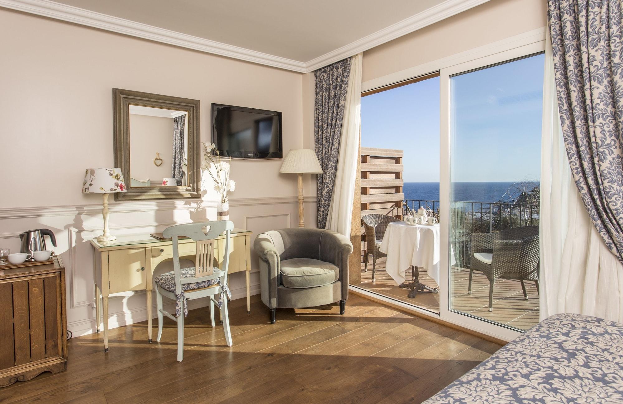 Hotel Blaumar Llafranc Εξωτερικό φωτογραφία